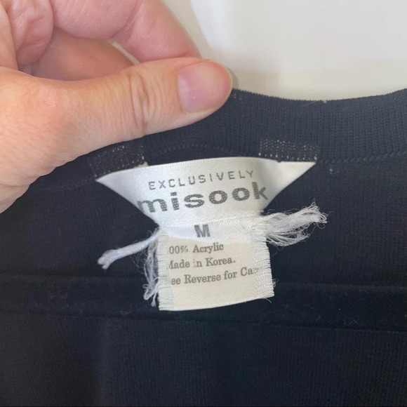 Exclusively Misook Black Acrylic Knit Short Sleeve Scoop Neck Dress Size Medium - Picture 2 of 5